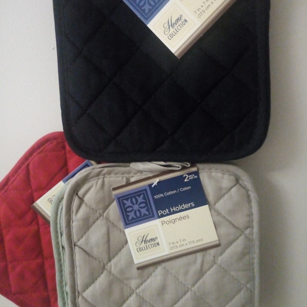 8 pot holders
